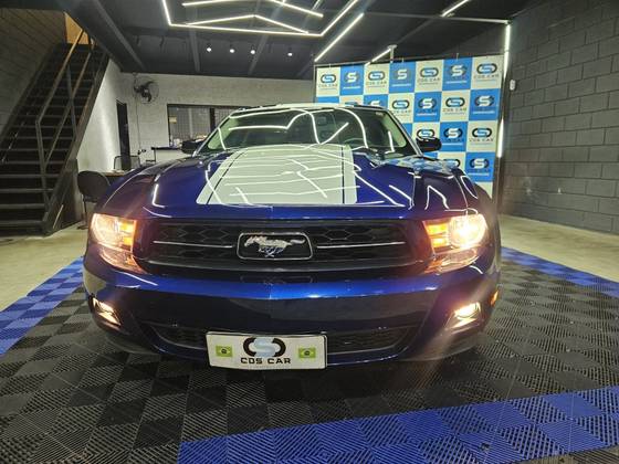 FORD MUSTANG 4.0 GT PREMIUM COUPÉ V6 12V GASOLINA 2P AUTOMÁTICO